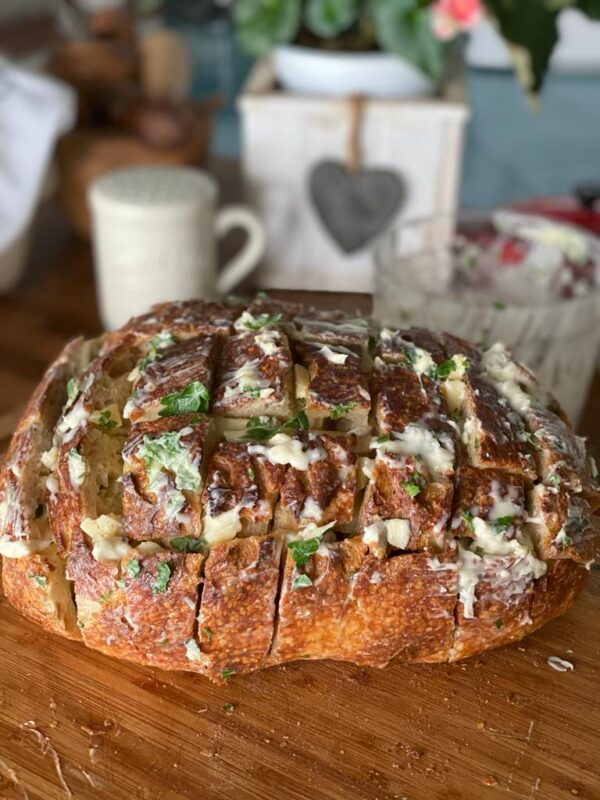 pane imbottito ai formaggi