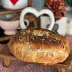Pane con la zucca, uvetta e noci pecan Pane con la zucca, uvetta e noci pecan