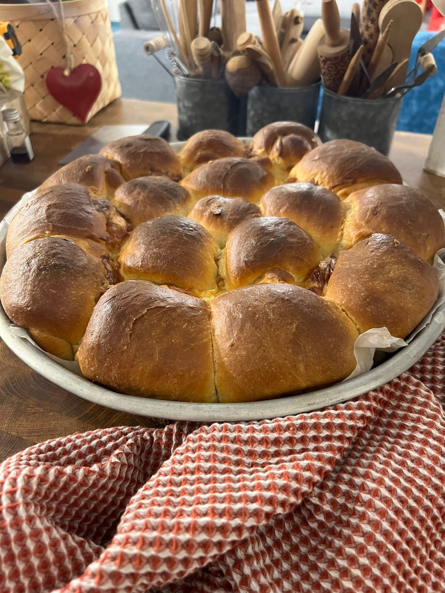 Panini al formaggio con impasto allo strutto 